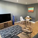 Apartamento Harbourside Hideaway - Superb Flat With Terrace
