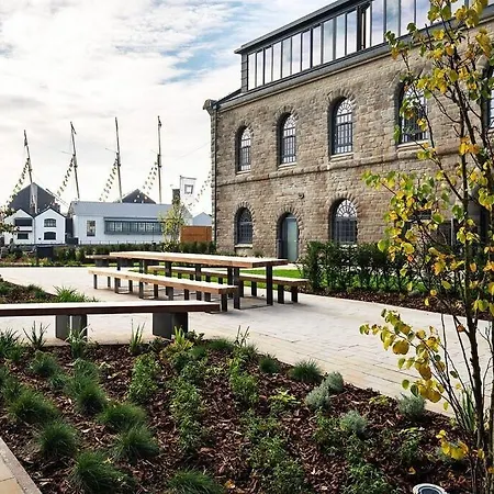 Apartment Harbourside Hideaway - Superb Flat With Terrace *