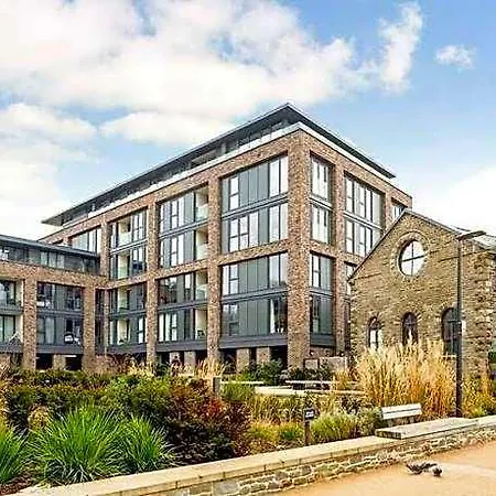 Harbourside Hideaway - Superb Flat With Terrace Bristol