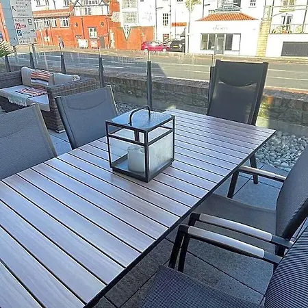Lejlighed Harbourside Hideaway - Superb Flat With Terrace